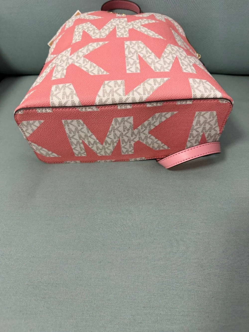MK CINDY LARGE BACKPACK